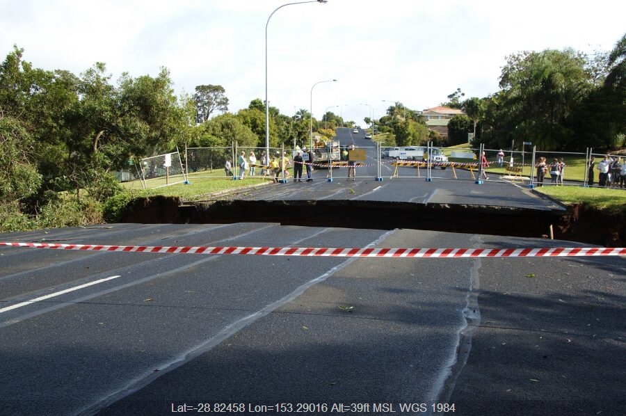 20090522mb029_storm_damage_lismore_nsw
