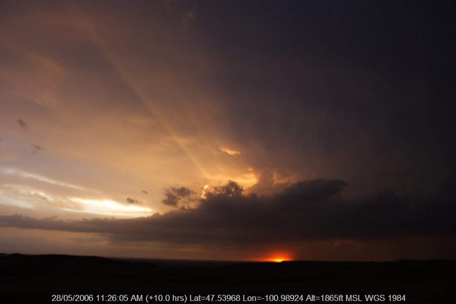 20060527jd34_sunset_pictures_s_of_bismark_north_dakota_usa