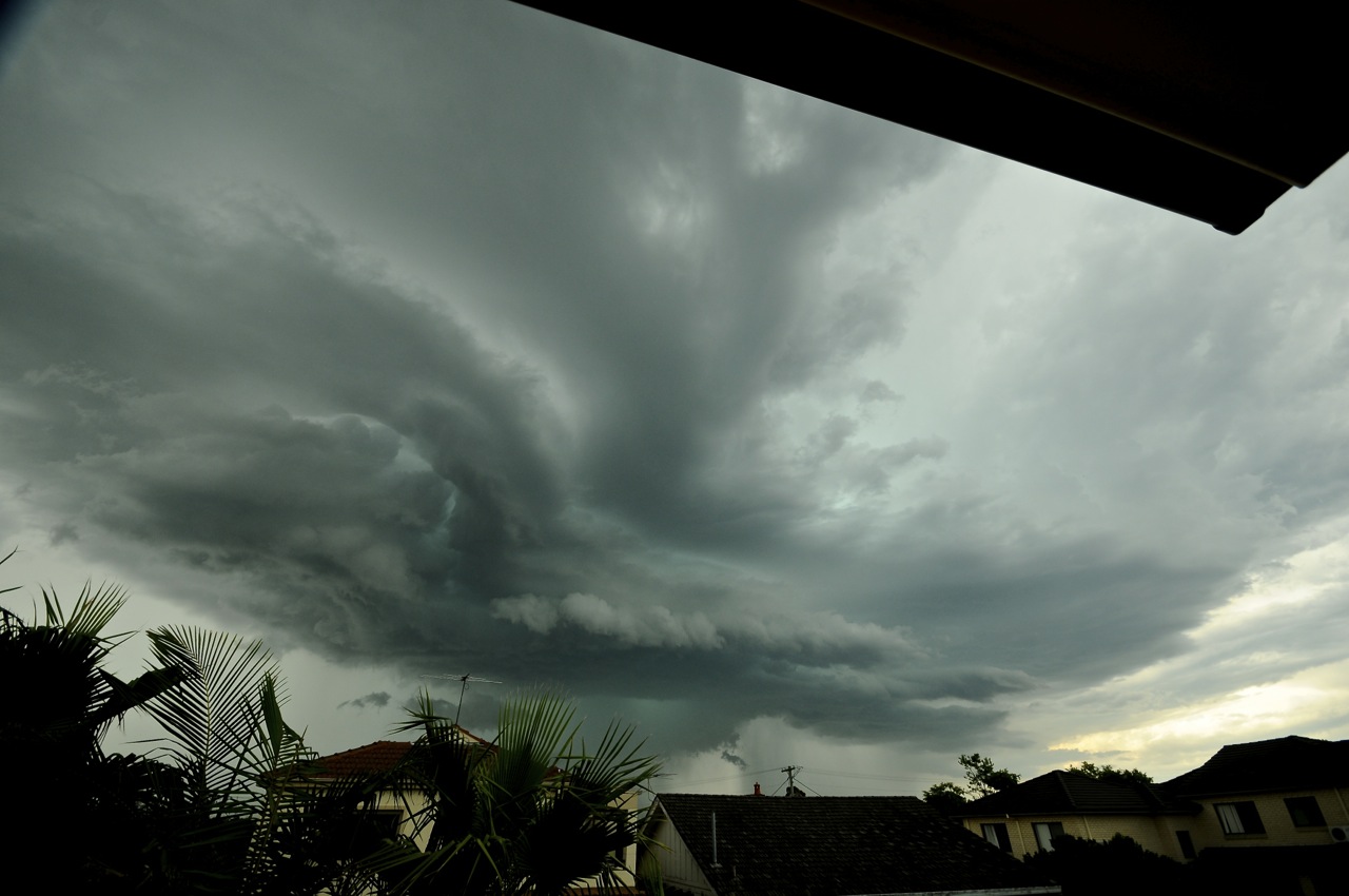 Outer South West Sydney Storm chase and lightning show 9/1/2015 11