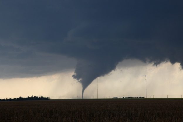 Tornadoes and Supercells Storm Chase 2016 - Extreme Storms