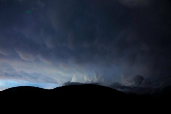 Mammatus near Tamworth during the evening.