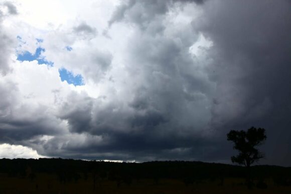 New updraft on a storm to the west of our storm complex - hailstorms everywhere.