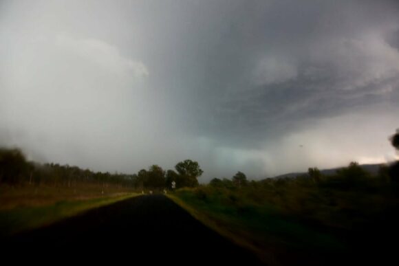 Out of focus due to motion and low light. But it shows the hail shafts and notch region.