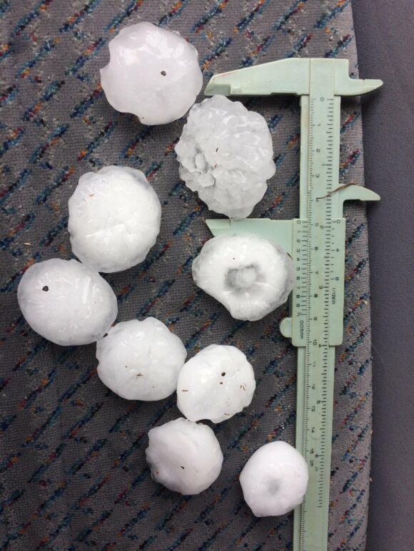 Sydney #hail #Hailstorm 5cm in diameter Rouse Hill  did not see it falling - my wife got it in her car though! Did anyon