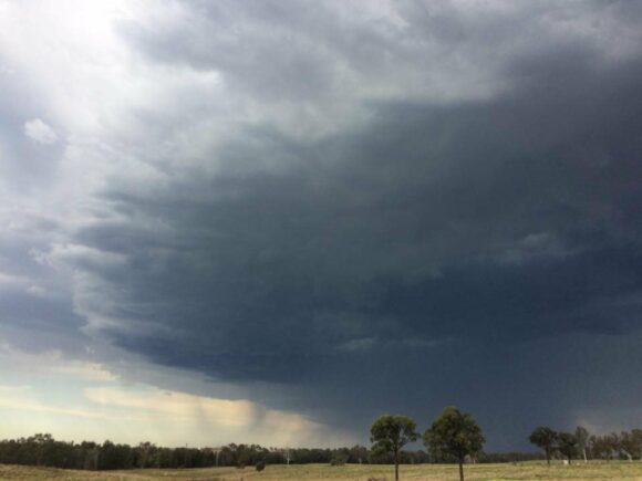 Front of the Luddenham hailstorm complex coming up from Bedgerys Creek