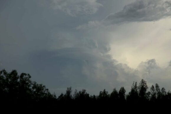 Cell SW of Cessnock explopding