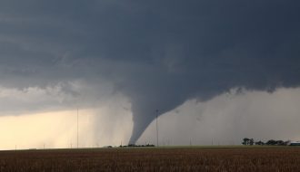 Tornado in Cebu Philippines 8th April 2014 - Extreme Storms