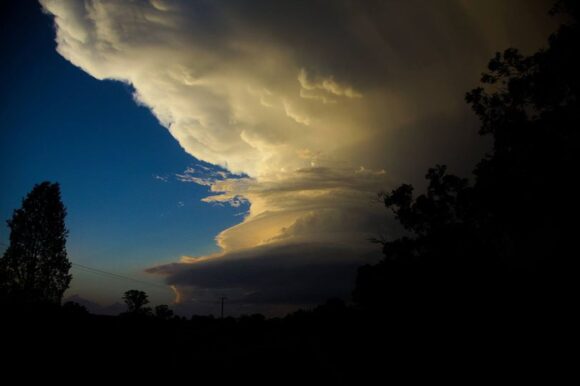 Just insane contrast and colours

Ok it has been some time since I did proper editing. This is the Mendooran storm with Rodney.